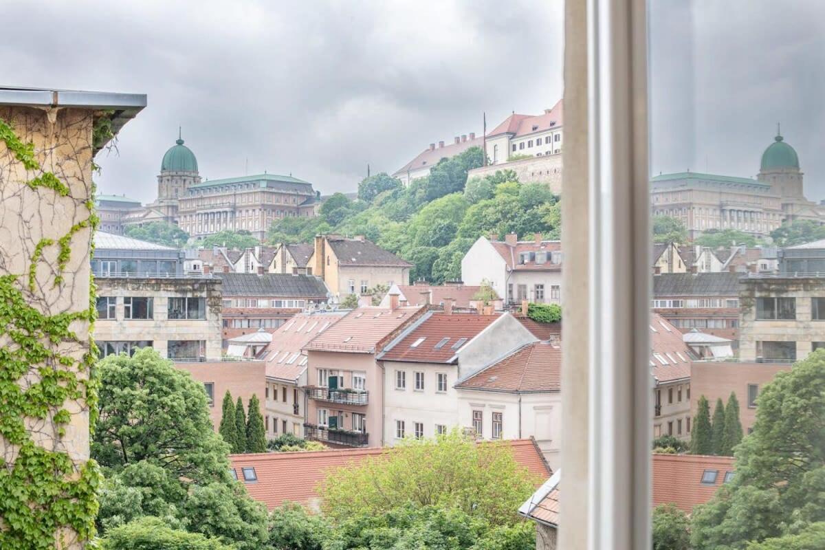 Castle View - New - Romantic Budapest Luaran gambar